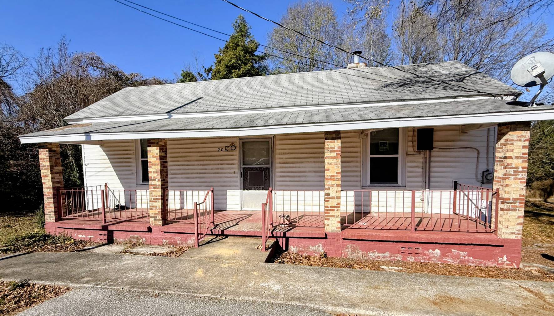 Property main image