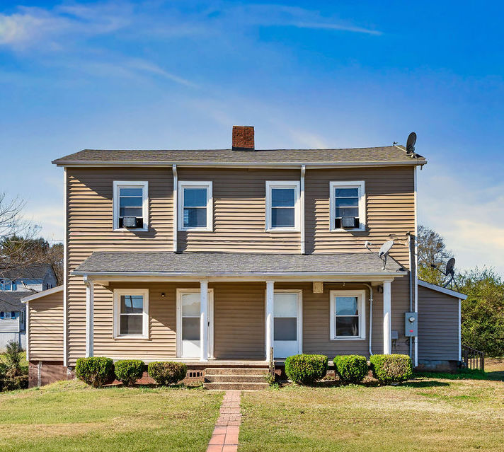 104 Drugstore Street - B